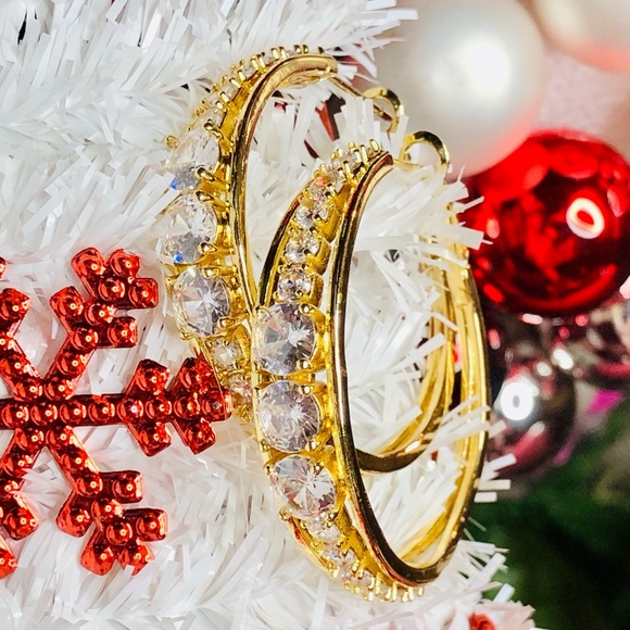 NEW! 1.5”Hoops CZ Diamond Glam New Dangle - Picture 3 of 7